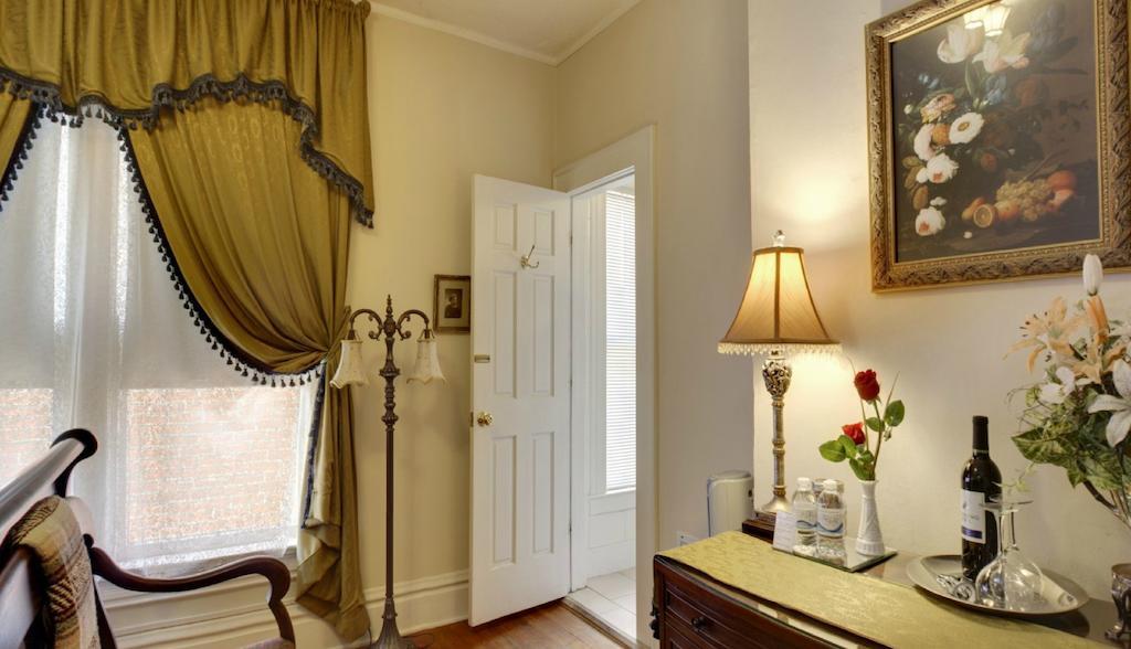 הניבאל Garden House Bed And Breakfast מראה חיצוני תמונה